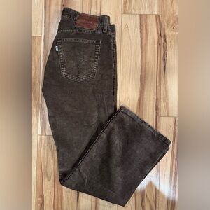 Levi’s 527 32x30 low boot cut corduroy pants